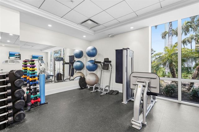 2425 GULF OF MEXICO DRIVE 8C, Longboat Key, FL 34228