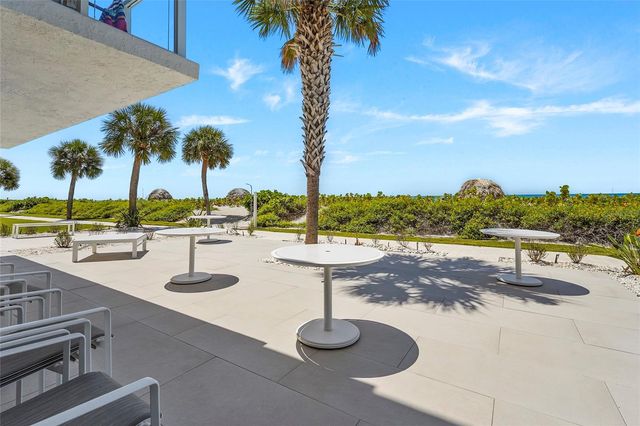 2425 GULF OF MEXICO DRIVE 8C, Longboat Key, FL 34228