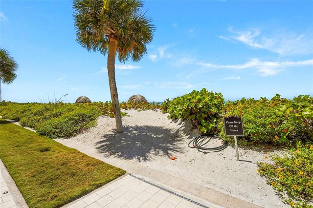2425 GULF OF MEXICO DRIVE 8C, Longboat Key, FL 34228