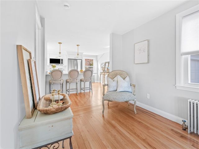 41 Drake Road, Warwick, RI 02888