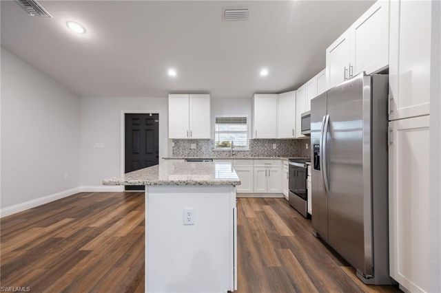 146 Plantation DR, Labelle, FL 33935