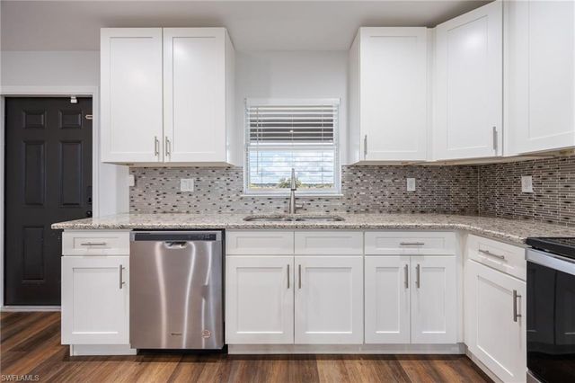 146 Plantation DR, Labelle, FL 33935