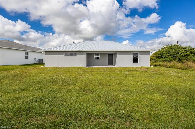 146 Plantation DR, Labelle, FL 33935