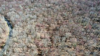 5 Weantinogue Lane, Kent, CT 06757