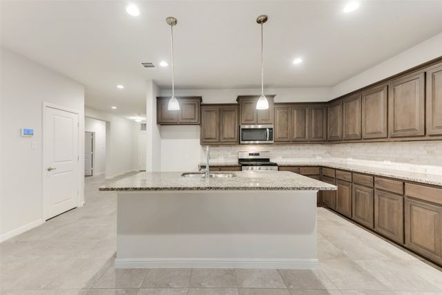 1419 Fox Hollow Road, Krum, TX 76249