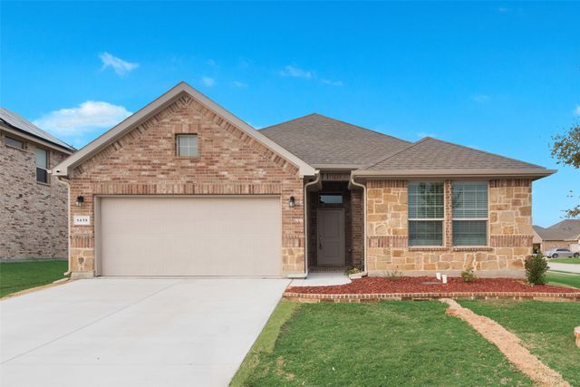 1419 Fox Hollow Road, Krum, TX 76249