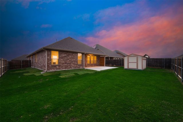 1419 Fox Hollow Road, Krum, TX 76249