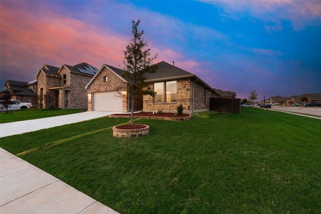 1419 Fox Hollow Road, Krum, TX 76249