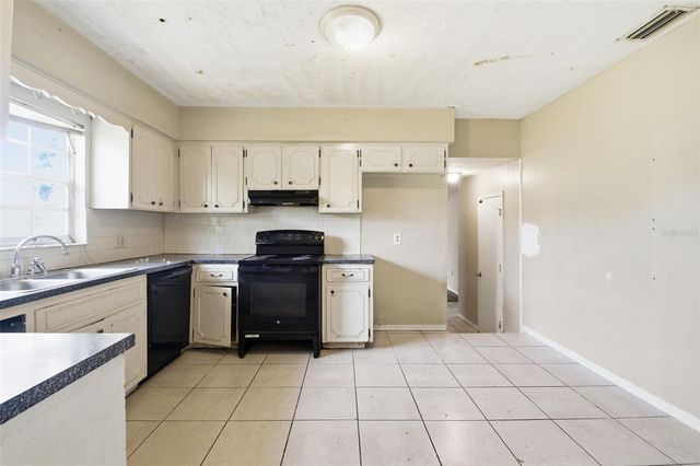 706 WESTWOOD CIRCLE, Brandon, FL 33511