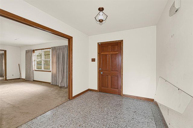 1111 Edgewood Drive, Richmond, TX 77406