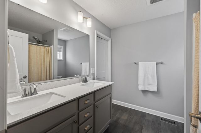 19314 Primrose Lane, Corcoran, MN 55340