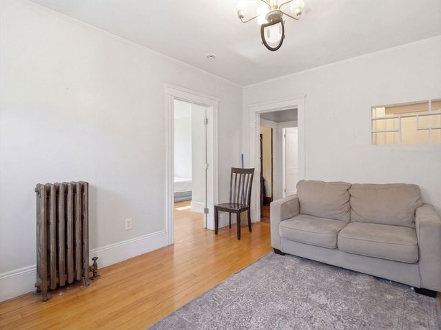 19 Irma 3, Watertown, MA 02472