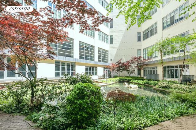 2728 Thomson Ave Unit 226, New York City, NY 11101