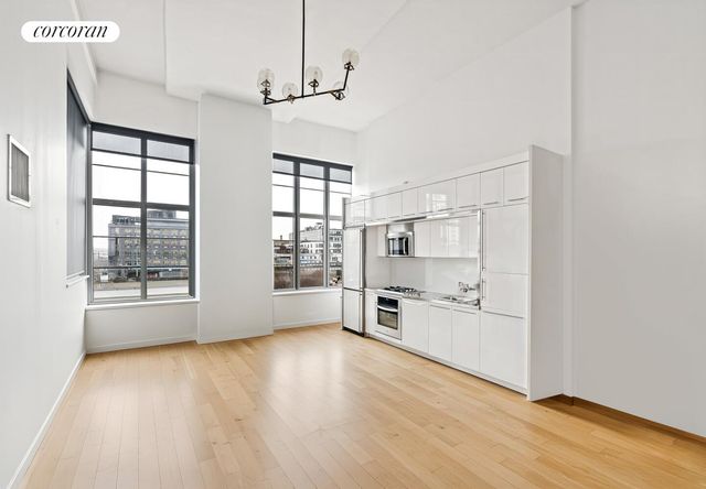 2728 Thomson Ave Unit 226, New York City, NY 11101