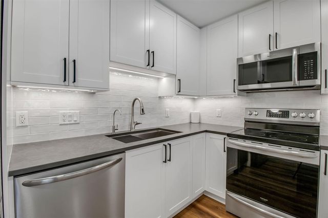 1471 SOUTHLAND ROAD, Venice, FL 34293