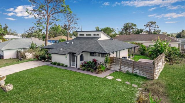 1471 SOUTHLAND ROAD, Venice, FL 34293