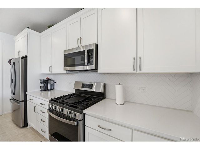 2595 Gray Wolf Pl, Castle Rock, CO 80104