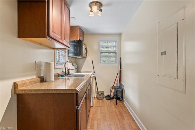 1052 Church Street, Burlington, NC 27215