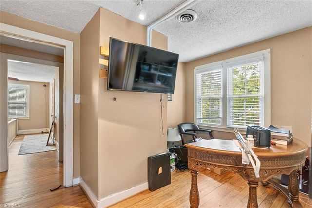 1052 Church Street, Burlington, NC 27215