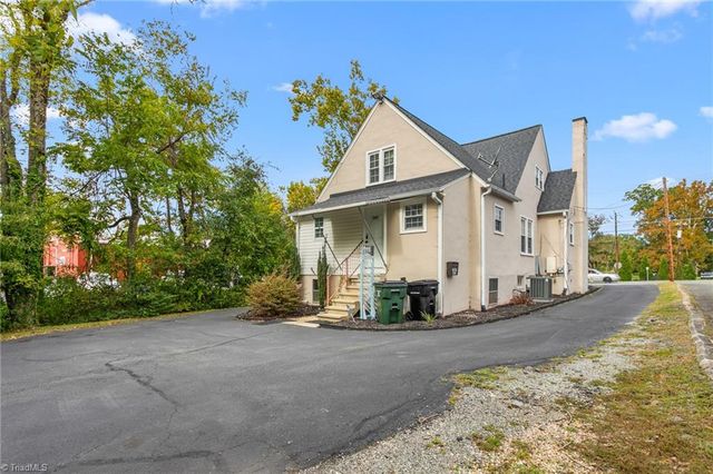 1052 Church Street, Burlington, NC 27215