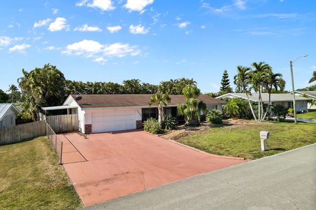 1664 NE 24th Street, Jensen Beach, FL 34957