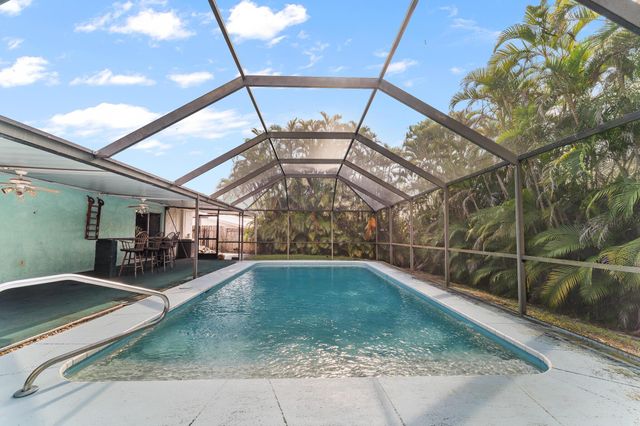 1664 NE 24th Street, Jensen Beach, FL 34957