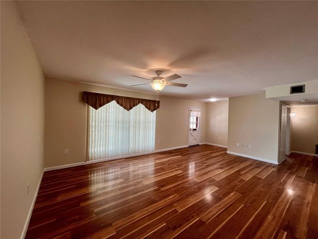 704 TORREY PINES AVENUE, Sun City Center, FL 33573