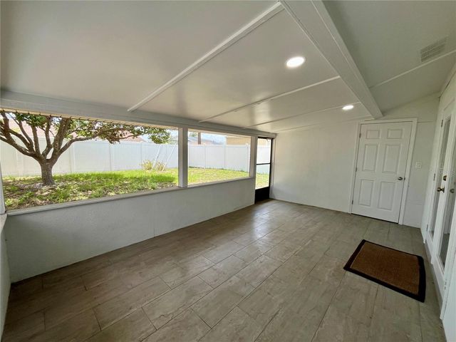 704 TORREY PINES AVENUE, Sun City Center, FL 33573