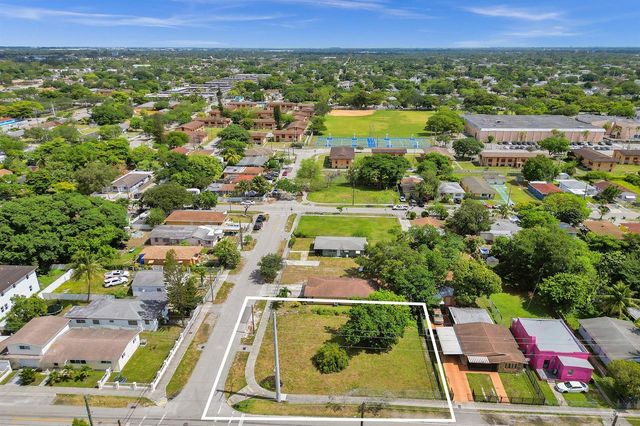 1895 NW 58th Street, Miami, FL 33142