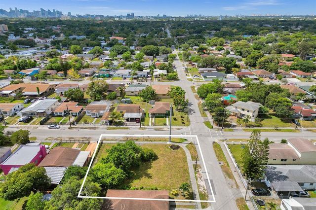1895 NW 58th Street, Miami, FL 33142