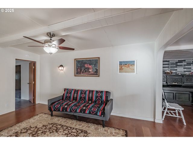 48785 SANTIAM Hwy, Cascadia, OR 97329