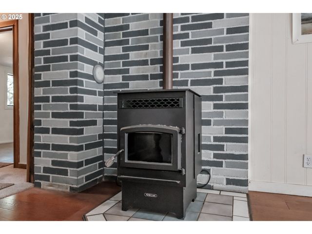 48785 SANTIAM Hwy, Cascadia, OR 97329