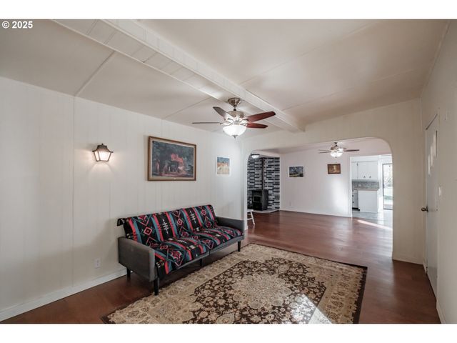 48785 SANTIAM Hwy, Cascadia, OR 97329