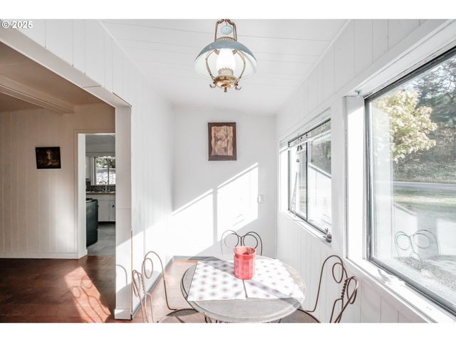 48785 SANTIAM Hwy, Cascadia, OR 97329