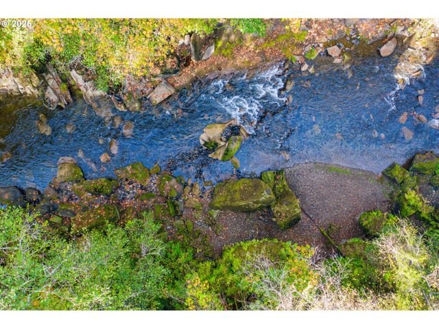 48785 SANTIAM Hwy, Cascadia, OR 97329