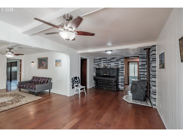 48785 SANTIAM Hwy, Cascadia, OR 97329