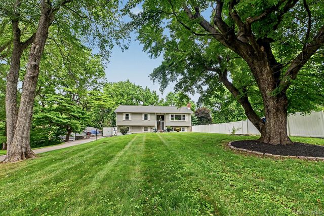 101 Dutch Street, Montrose, NY 10548