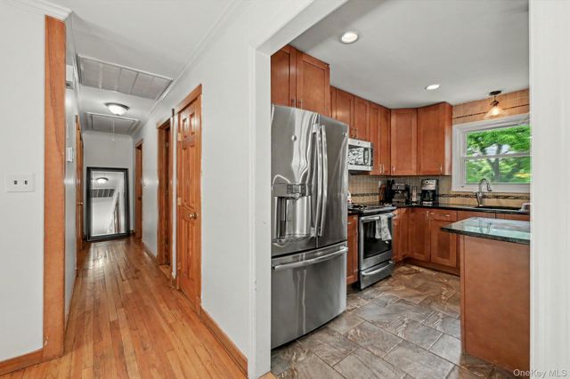 101 Dutch Street, Montrose, NY 10548