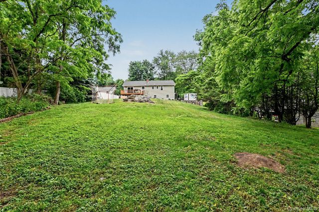 101 Dutch Street, Montrose, NY 10548