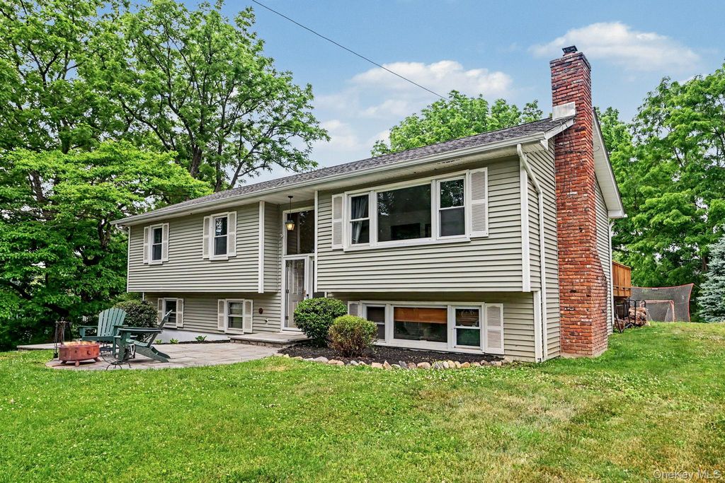 101 Dutch Street, Montrose, NY 10548