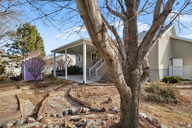 281 WINCHESTER DR, Springville, UT 84663
