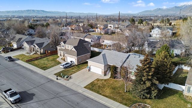 281 WINCHESTER DR, Springville, UT 84663