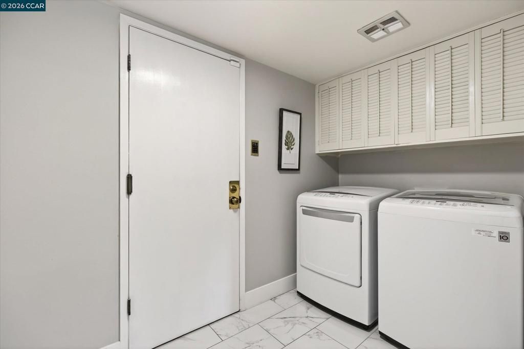 Image 18 of property listing at 602 Creekmore Ct, Walnut Creek, CA 94598