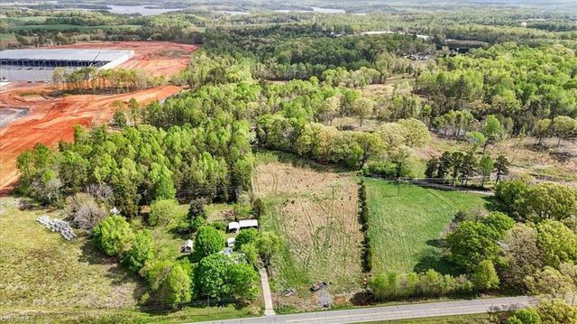 4858 US Highway 311, Sophia, NC 27350