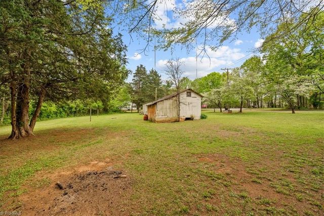 4858 US Highway 311, Sophia, NC 27350