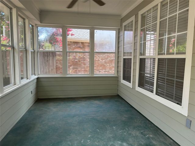 8120 Captain Mary Miller Drive, Shreveport, LA 71115