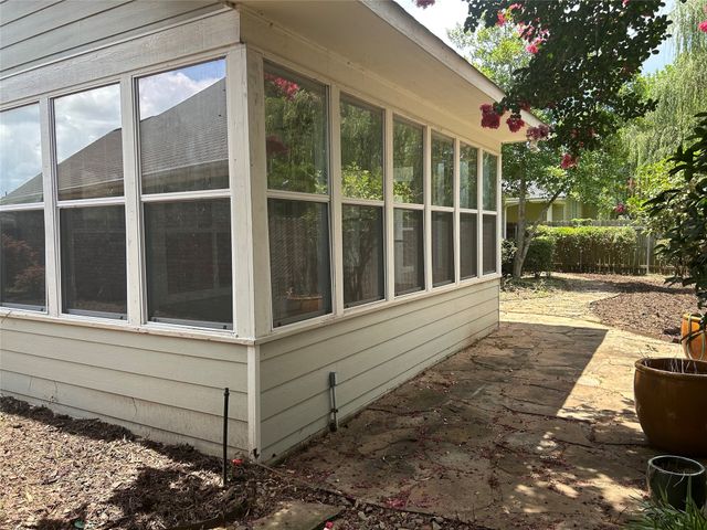 8120 Captain Mary Miller Drive, Shreveport, LA 71115