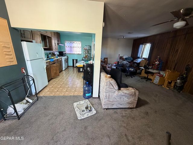 6033 Tampa Avenue, El Paso, TX 79905