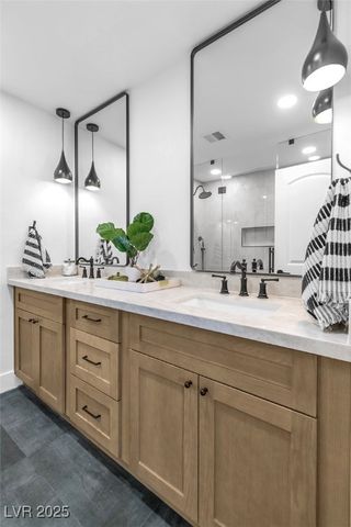 3039 Bel Air Drive, Las Vegas, NV 89109