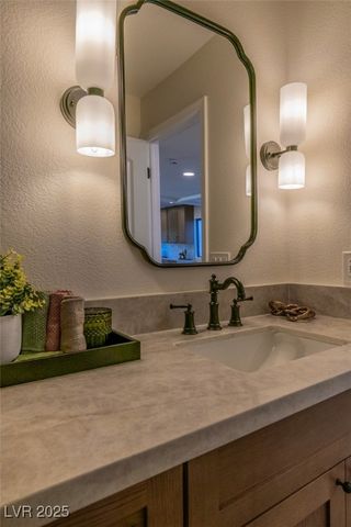 3039 Bel Air Drive, Las Vegas, NV 89109